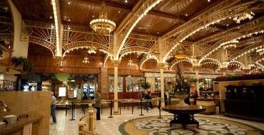 Main Street Station Hotel Casino & Brewery Las Vegas: Холл в комплексе